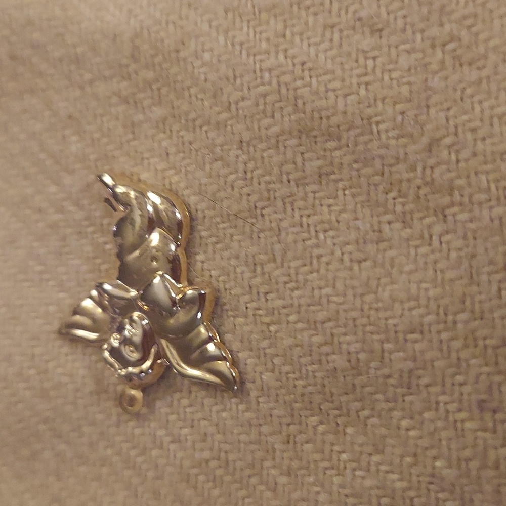 Vintage 1/20 14k Gold Filled Puffy 3D Introspective Cherub Angel Pendant - Picture 3 of 7
